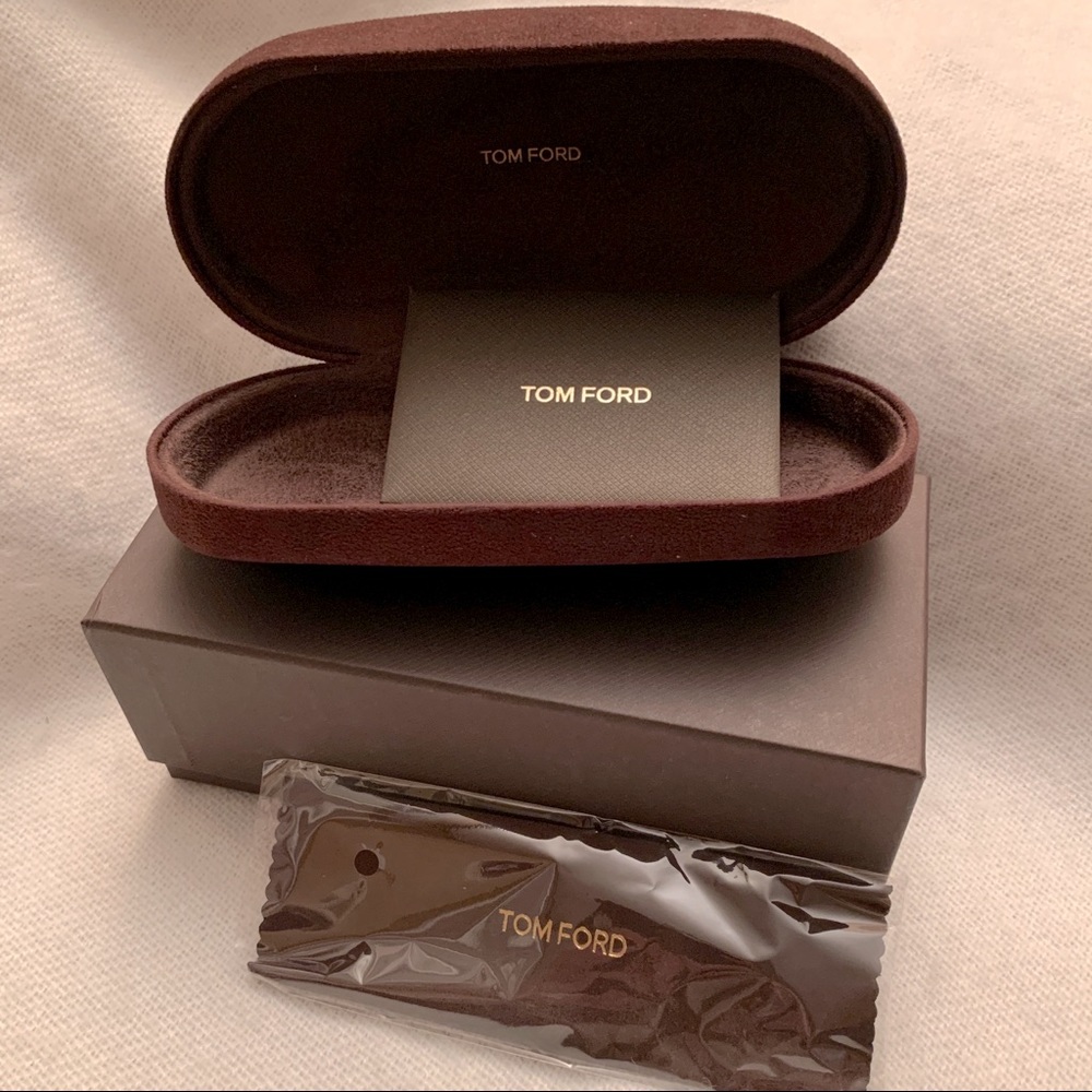 BRAND NEW TOM FORD sunglasses case, box and cloth